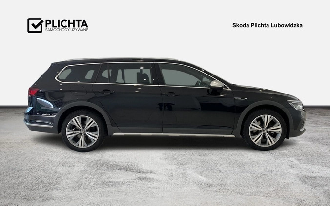 Volkswagen Passat cena 164900 przebieg: 88744, rok produkcji 2022 z Kożuchów małe 596